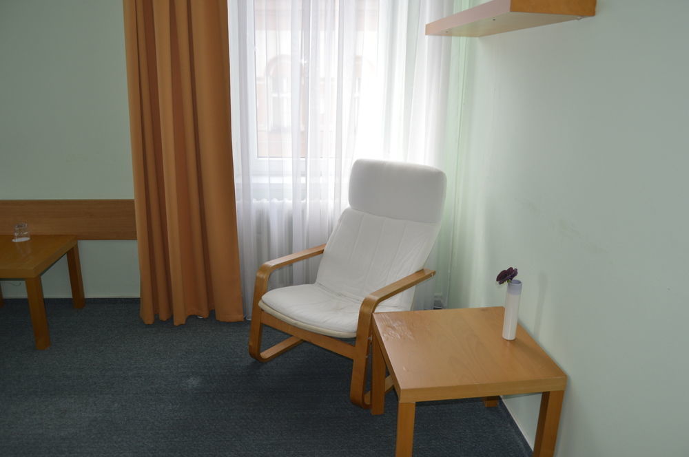 Lh Hotel Medinek Old Town كوتنا هورا المظهر الخارجي الصورة